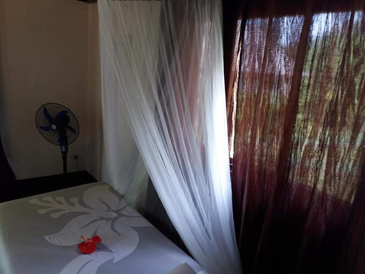 Pension Hibiscus Tahaa Uturoa Dış mekan fotoğraf